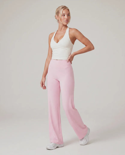 AirSculpt Wide-Leg Leggings in Light Pink, front view
