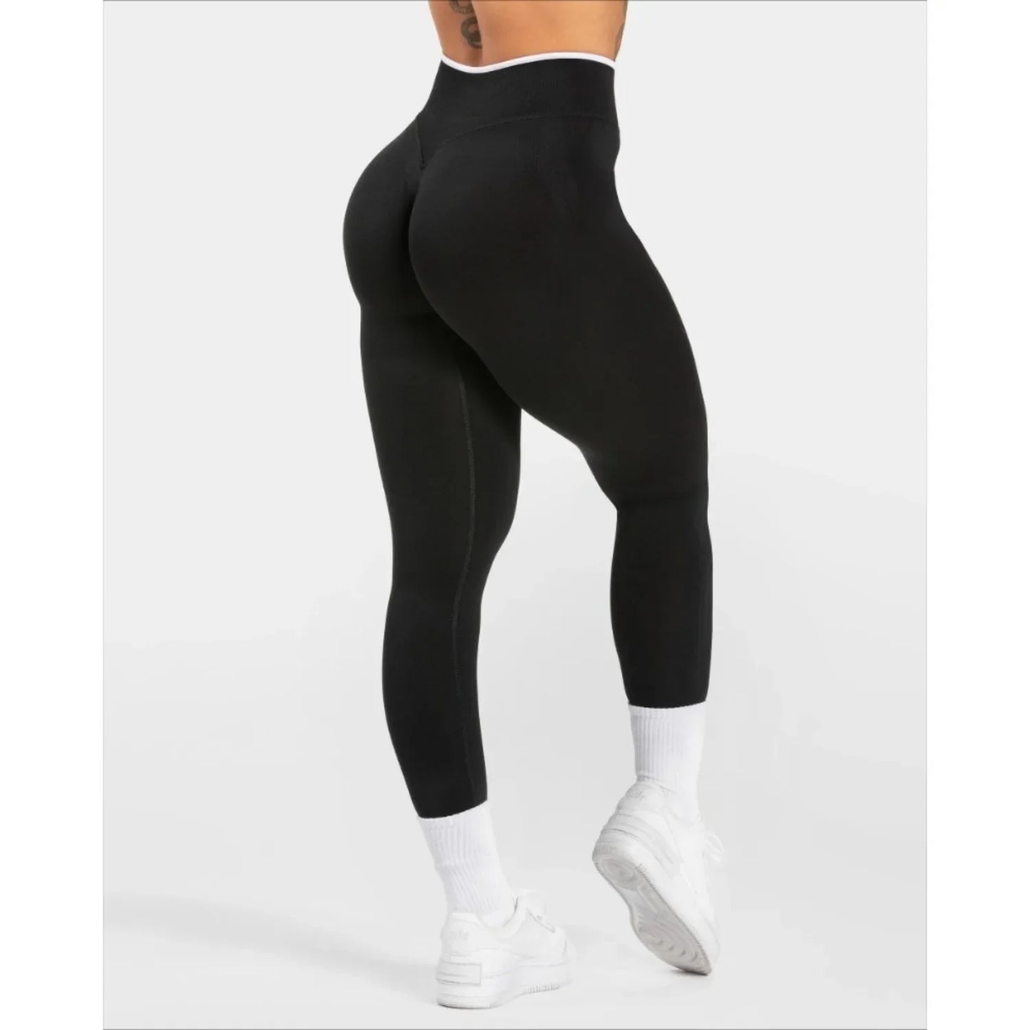 Lines Move Leggings