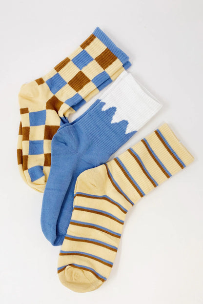 Trendy AirKnit Crews